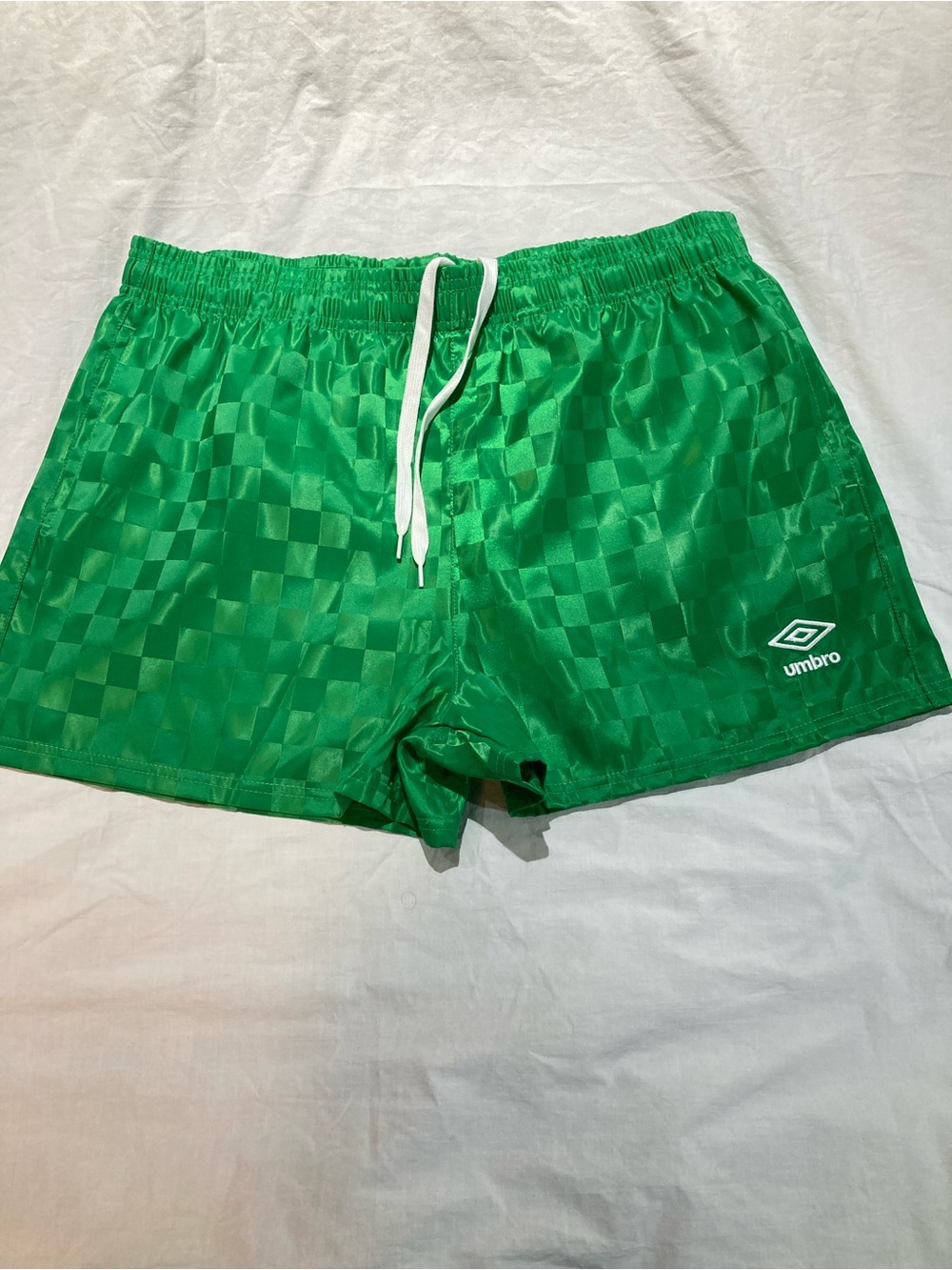 Vintage Style Umbro Jacquard Shorts, Men’s size large, NWT!